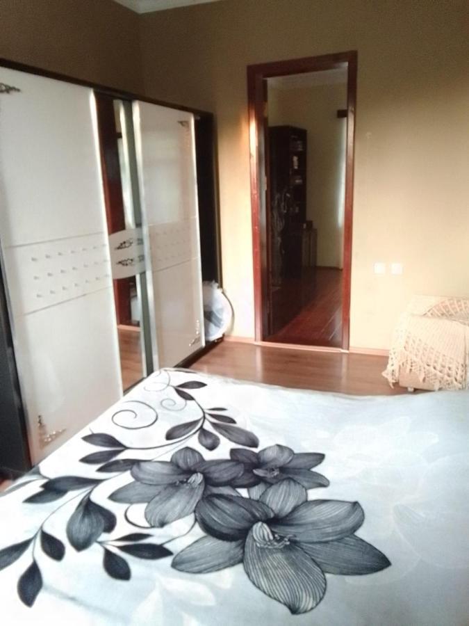 Kobuleti 4-Bedroom Apartment Eksteriør bilde