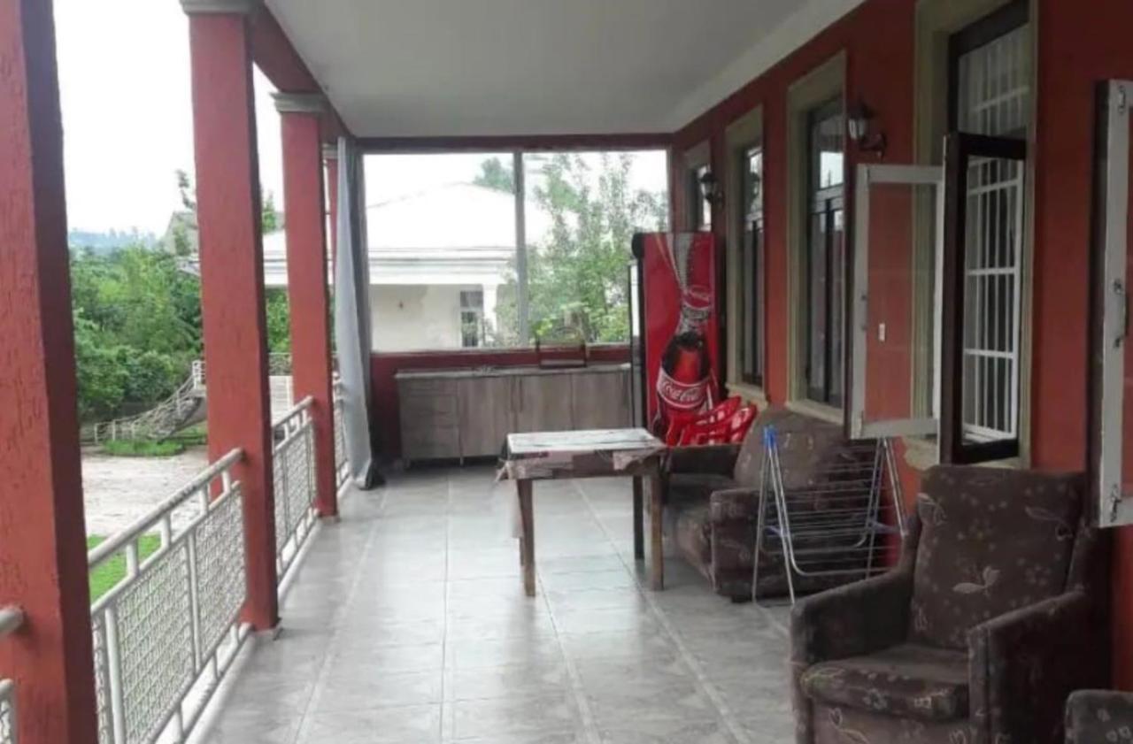 Kobuleti 4-Bedroom Apartment Eksteriør bilde