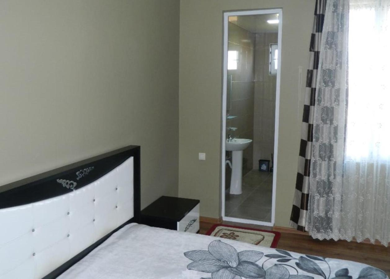 Kobuleti 4-Bedroom Apartment Eksteriør bilde